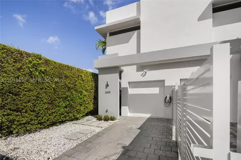 3655 SW 25th St #3655, Miami, FL 33133