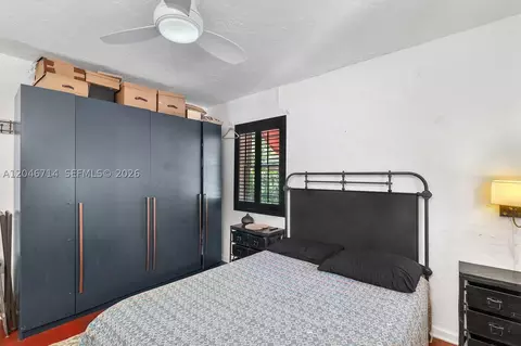 Bedroom - 8276 E Dixie Hwy, Miami, FL 33138 photo 9 of 11