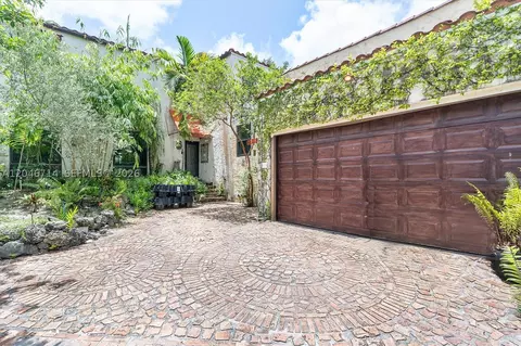 Exterior - 8276 E Dixie Hwy, Miami, FL 33138 photo 9 of 11
