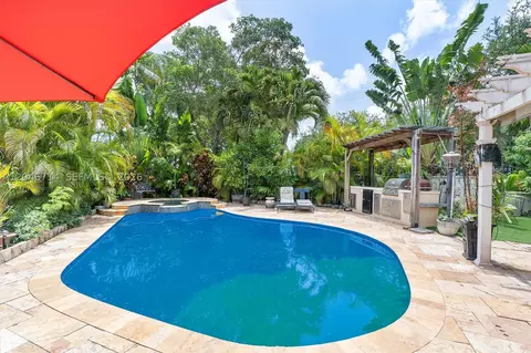 Exterior - 8276 E Dixie Hwy, Miami, FL 33138 photo 6 of 11