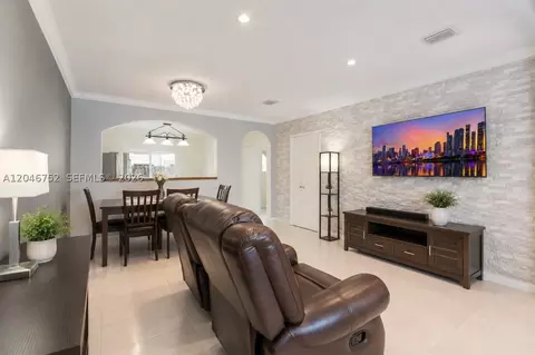 Other - 3539 W 76th St #6, Hialeah, FL 33018 photo 2 of 8