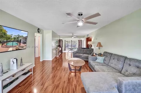 Living - 206 SE 3rd St, Dania Beach, FL 33004 photo 1 of 7