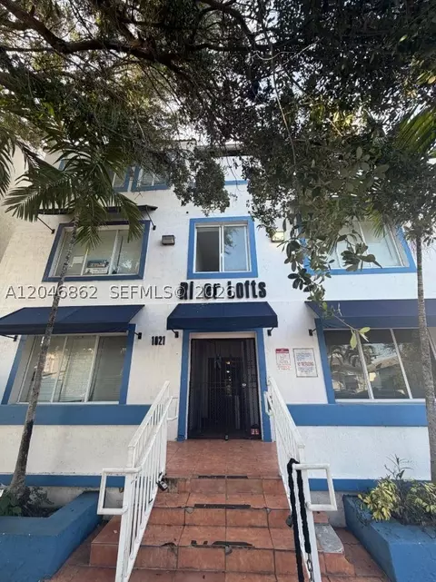 1021 NW 3rd St #106, Miami, FL 33128