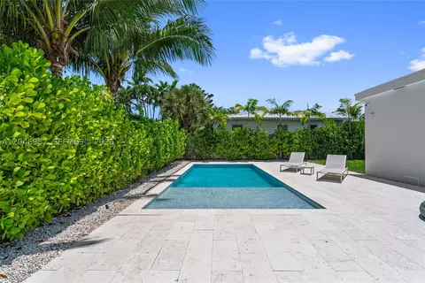 Exterior - 9033 Emerson Ave, Surfside, FL 33154 photo 5 of 8