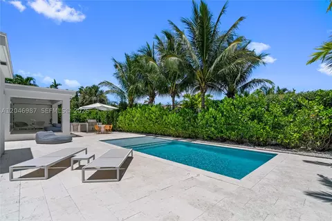 Exterior - 9033 Emerson Ave, Surfside, FL 33154 photo 8 of 8