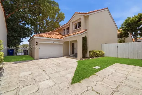 3715 Valais Dr, Hollywood, FL 33021