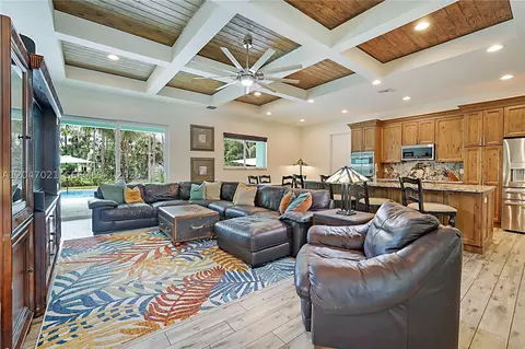 Living - 12127 N 154th Rd N, Jupiter, FL 33478 photo 5 of 5