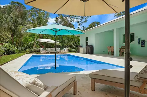 Exterior - 12127 N 154th Rd N, Jupiter, FL 33478 photo 5 of 20