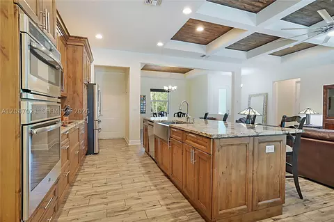 Kitchen - 12127 N 154th Rd N, Jupiter, FL 33478 photo 7 of 9