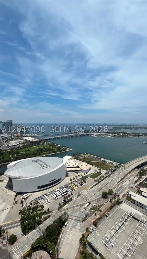398 NE 5th St #4210, Miami, FL 33132
