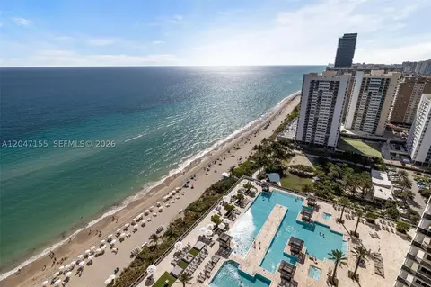 1830 S Ocean Dr #2703, Hallandale Beach, FL 33009