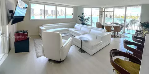 18000 N Bay Rd #603, Sunny Isles Beach, FL 33160