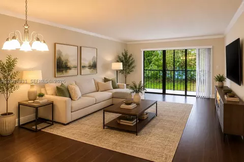 331 Lakeview Dr #203, Weston, FL 33326