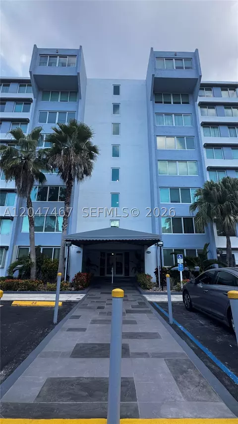 9125 SW 77th Ave #501, Miami, FL 33156