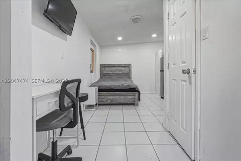 Bedroom - 7850 W 16th Ave, Hialeah, FL 33014 photo 5 of 6