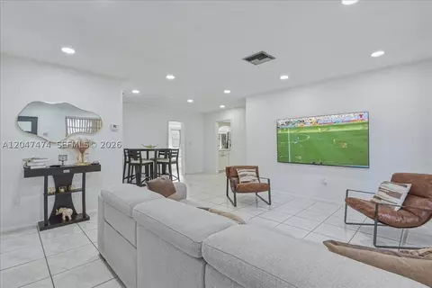 Other - 7850 W 16th Ave, Hialeah, FL 33014 photo 2 of 13