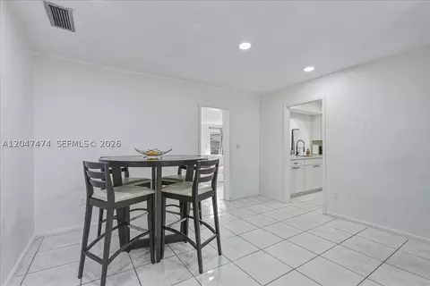 Dining - 7850 W 16th Ave, Hialeah, FL 33014 photo 1 of 1