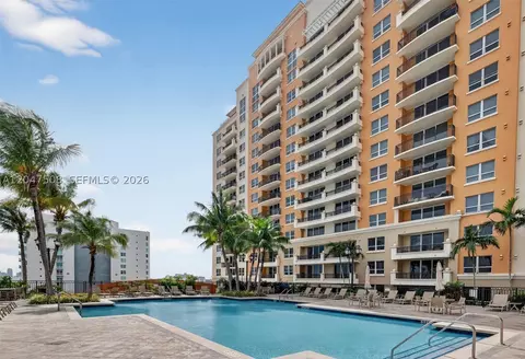 3232 SW Coral Way #903, Miami, FL 33145