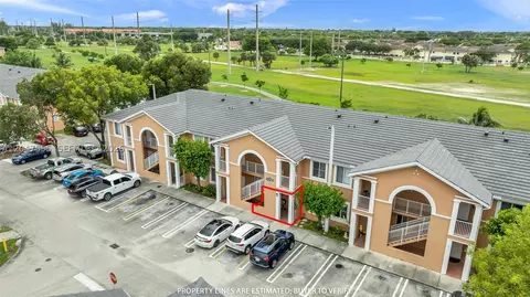 17820 NW 73rd Ave #103-1, Hialeah, FL 33015