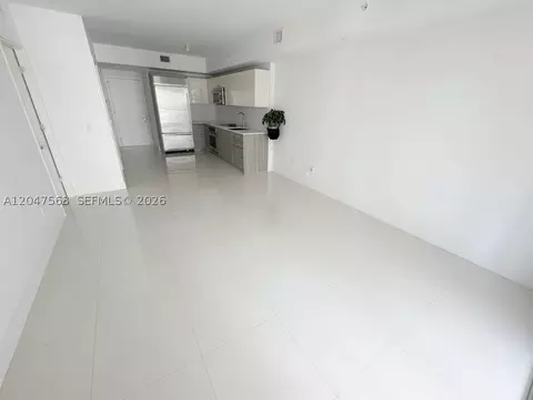 Living - 1300 Brickell Bay Dr #1110, Miami, FL 33131 photo 4 of 4