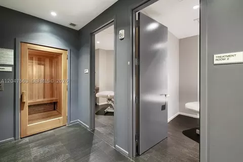 Other - 1300 Brickell Bay Dr #1110, Miami, FL 33131 photo 7 of 12
