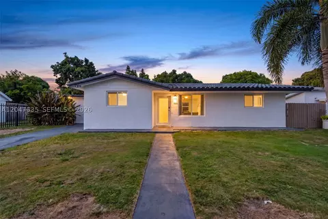 Exterior - 17841 SW 112th Pl, Miami, FL 33157 photo 6 of 6