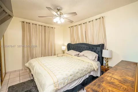 Bedroom - 525 E 24th St, Hialeah, FL 33013 photo 2 of 4