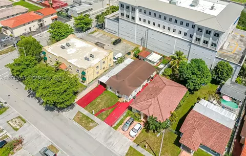 View/Area - 525 E 24th St, Hialeah, FL 33013 photo 1 of 5