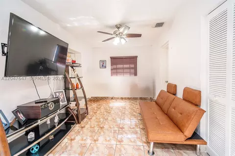 Other - 525 E 24th St, Hialeah, FL 33013 photo 3 of 8