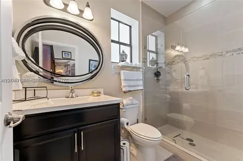 Bath - 14856 SW 27th Ter, Miami, FL 33185 photo 2 of 5