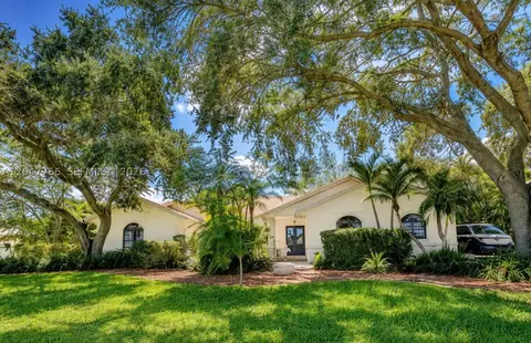 5131 SW 201st Ter, Southwest Ranches, FL 33332
