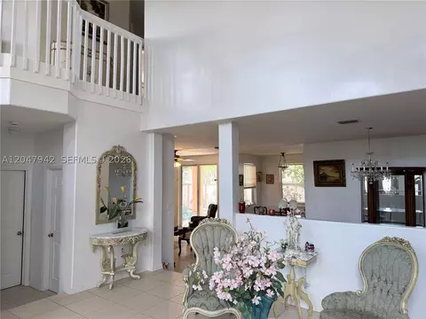 10824 NW 51st Ln, Doral, FL 33178
