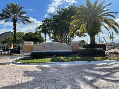 9033 Wiles Rd #206, Coral Springs, FL 33067