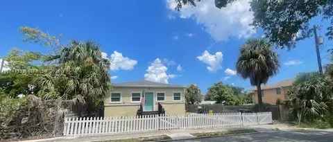 719 9th St, West Palm Beach, FL 33401