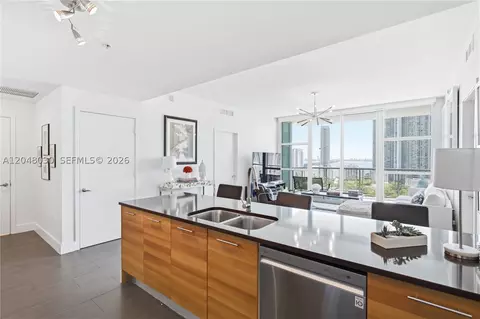 3301 NE 1st Ave #H1704, Miami, FL 33137