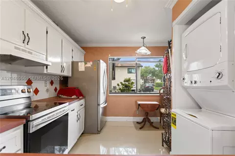 Other - 204 E Laurel Dr #1204, Margate, FL 33063 photo 3 of 17
