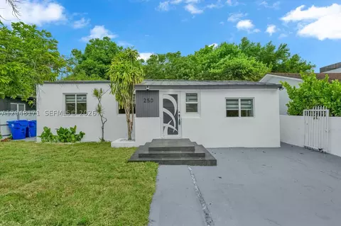 250 NW 45 St, Miami, FL 33127