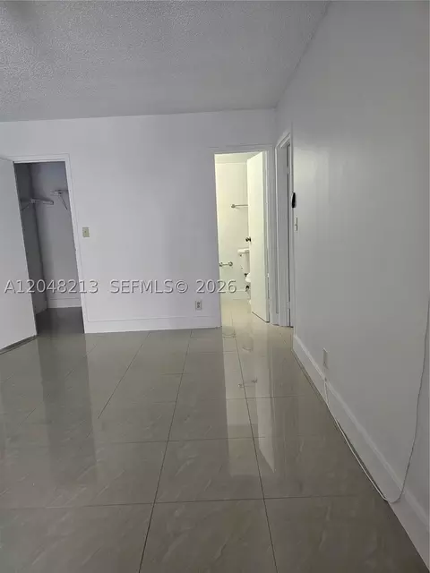 801 Three Islands Blvd #218, Hallandale Beach, FL 33009
