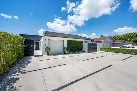 11530 SW 81st Ter, Miami, FL 33173