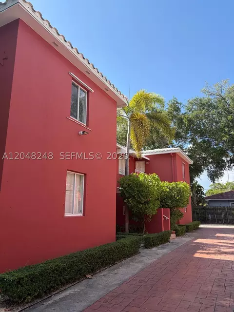 544 NE 62nd St #544-8, Miami, FL 33138