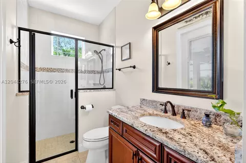 Bath - 5178 SW 93 Ln, Ocala, FL 34476 photo 1 of 7