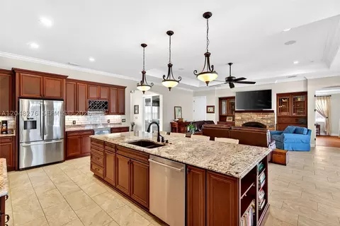 Kitchen - 5178 SW 93 Ln, Ocala, FL 34476 photo 2 of 3