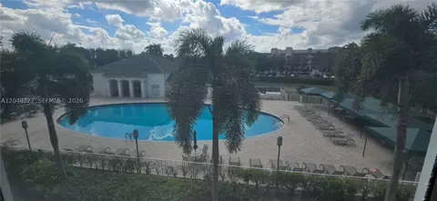 7775 Southampton Ter #305, Tamarac, FL 33321