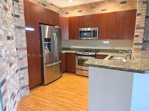 2900 NW 125th Ave #3-319, Sunrise, FL 33323
