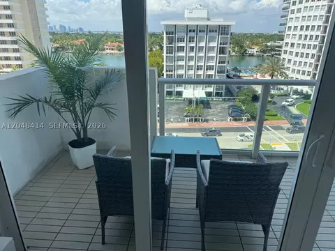 5601 Collins Ave #823, Miami Beach, FL 33140
