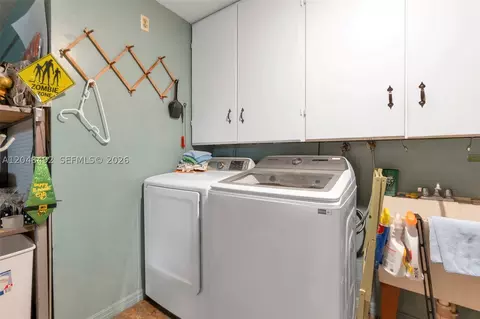 Other - 2480 NE 46th St, Lighthouse Point, FL 33064 photo 6 of 11