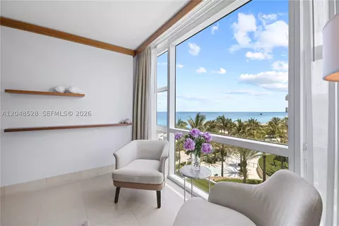 6801 Collins Ave #516, Miami Beach, FL 33141