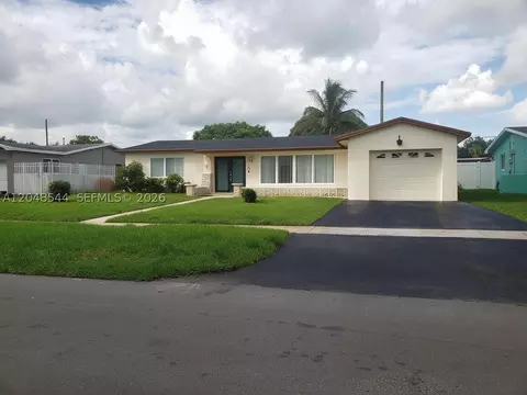 510 SW 70th Ave, Pembroke Pines, FL 33023