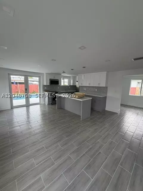 3515-3517 SW 91st Ave, Miami, FL 33165