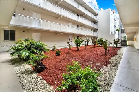 Exterior - Undisclosed, Hialeah, FL 33015 photo 2 of 2